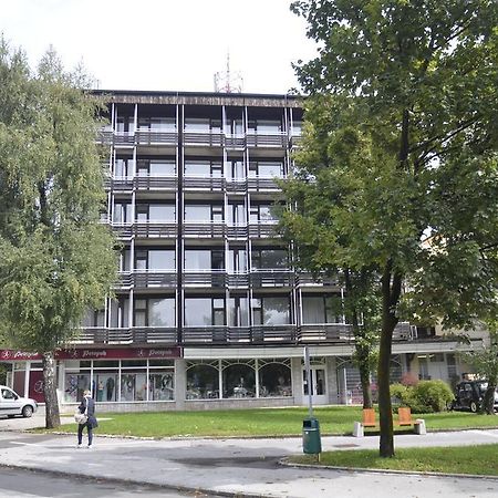 Grajski Dvor Radovljica Exterior foto